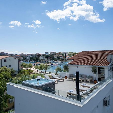 Villa Rozana - Beachfront Wellness Retreat Seget Vranjica Exterior photo