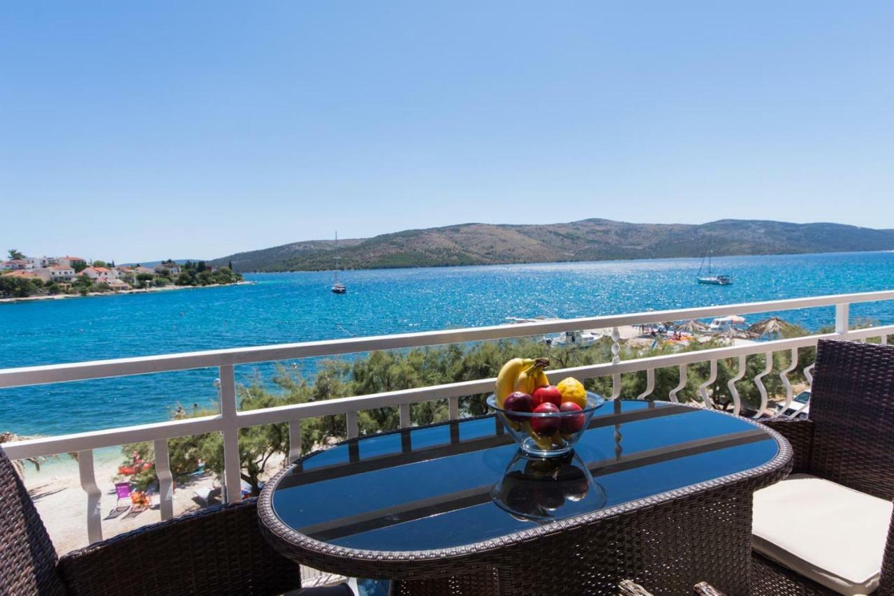 Villa Rozana - Beachfront Wellness Retreat Seget Vranjica Exterior photo